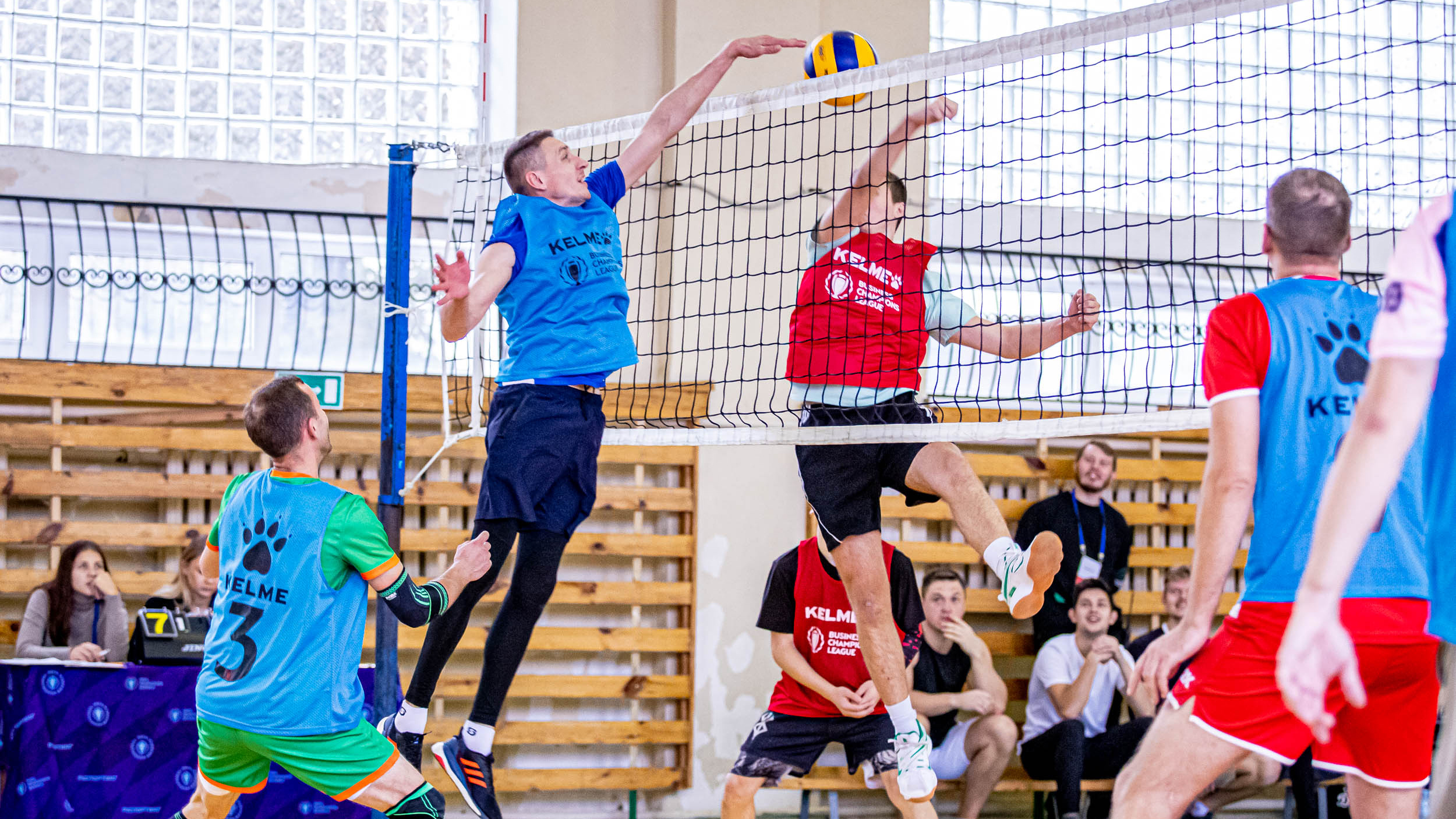 Каникулы кончились, а игры продолжаются!